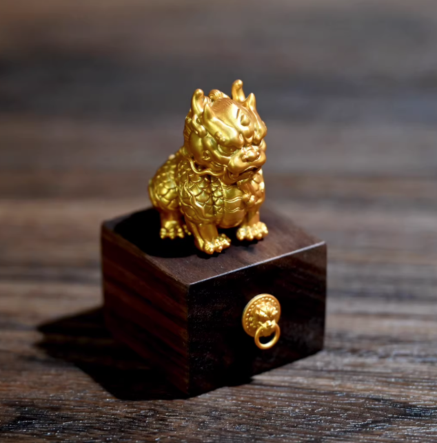 金色麒麟摆件
